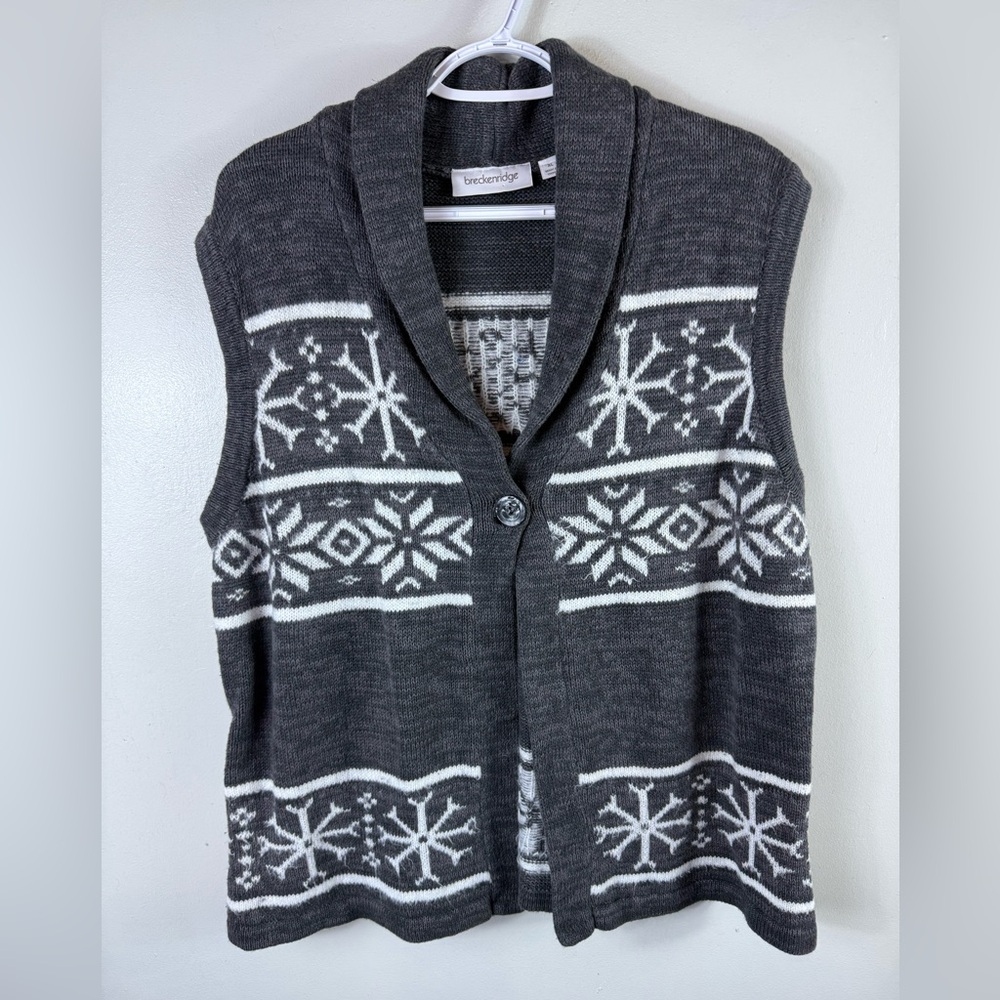 Vintage Breckenridge Cardigan Sweater Vest Snowflake Pattern Gray White Winter
